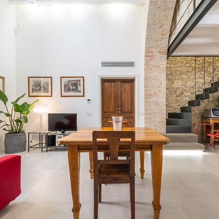 Massimo Boutique Apartment Cagliari Ngoại thất bức ảnh