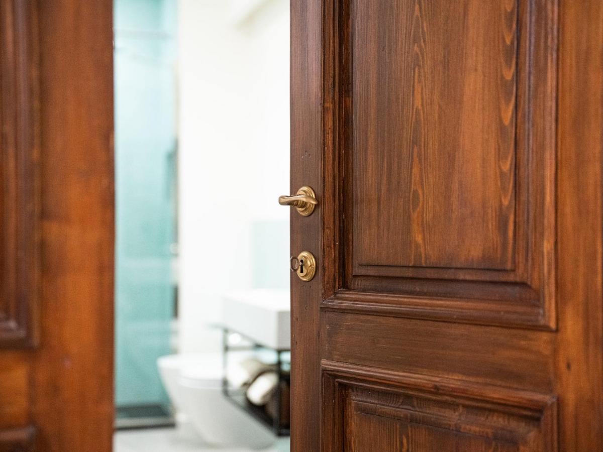 Massimo Boutique Apartment Cagliari Ngoại thất bức ảnh
